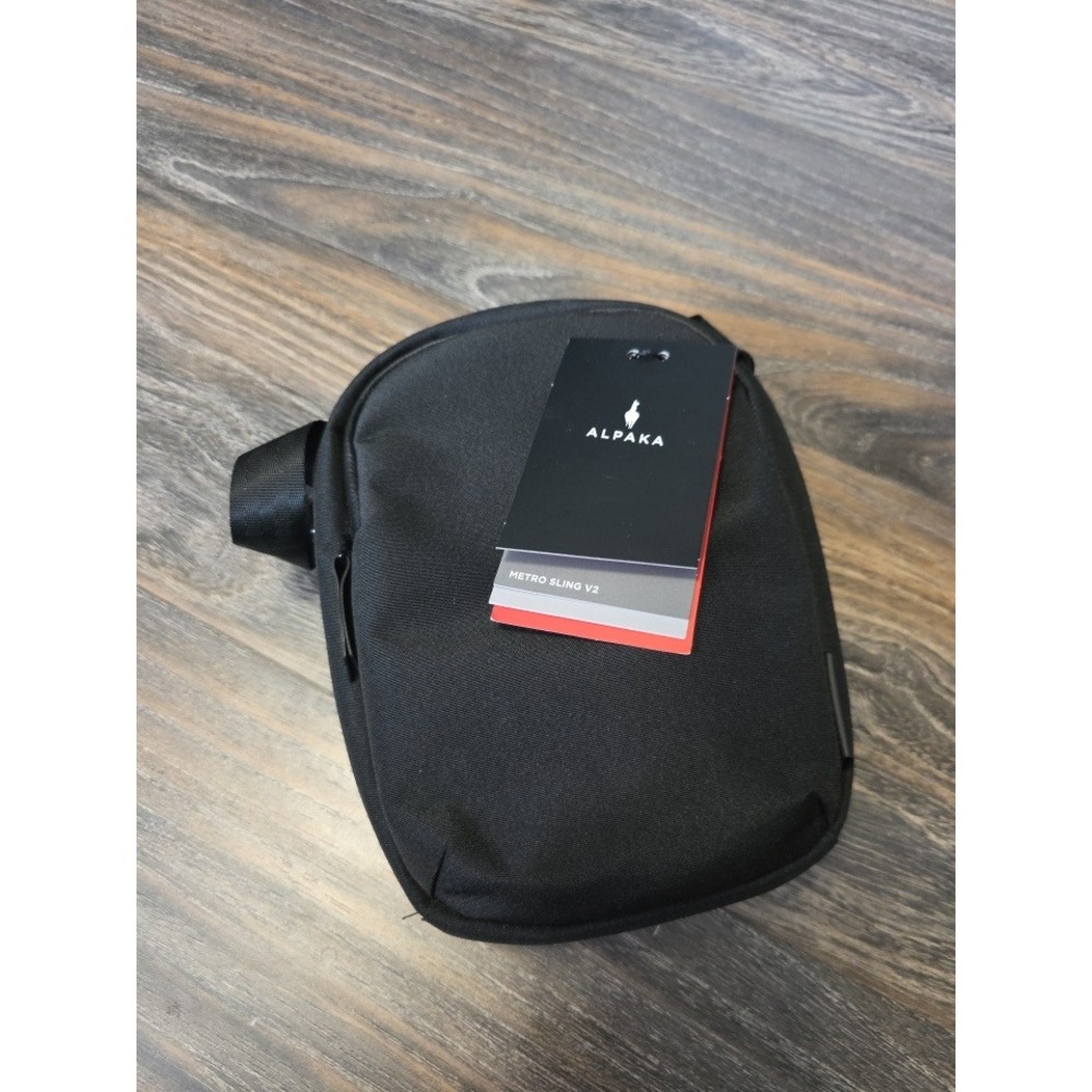 Alpaka Metro Sling V2 Black Axoflux 300D Water Resistant EDC Bag AD010630121